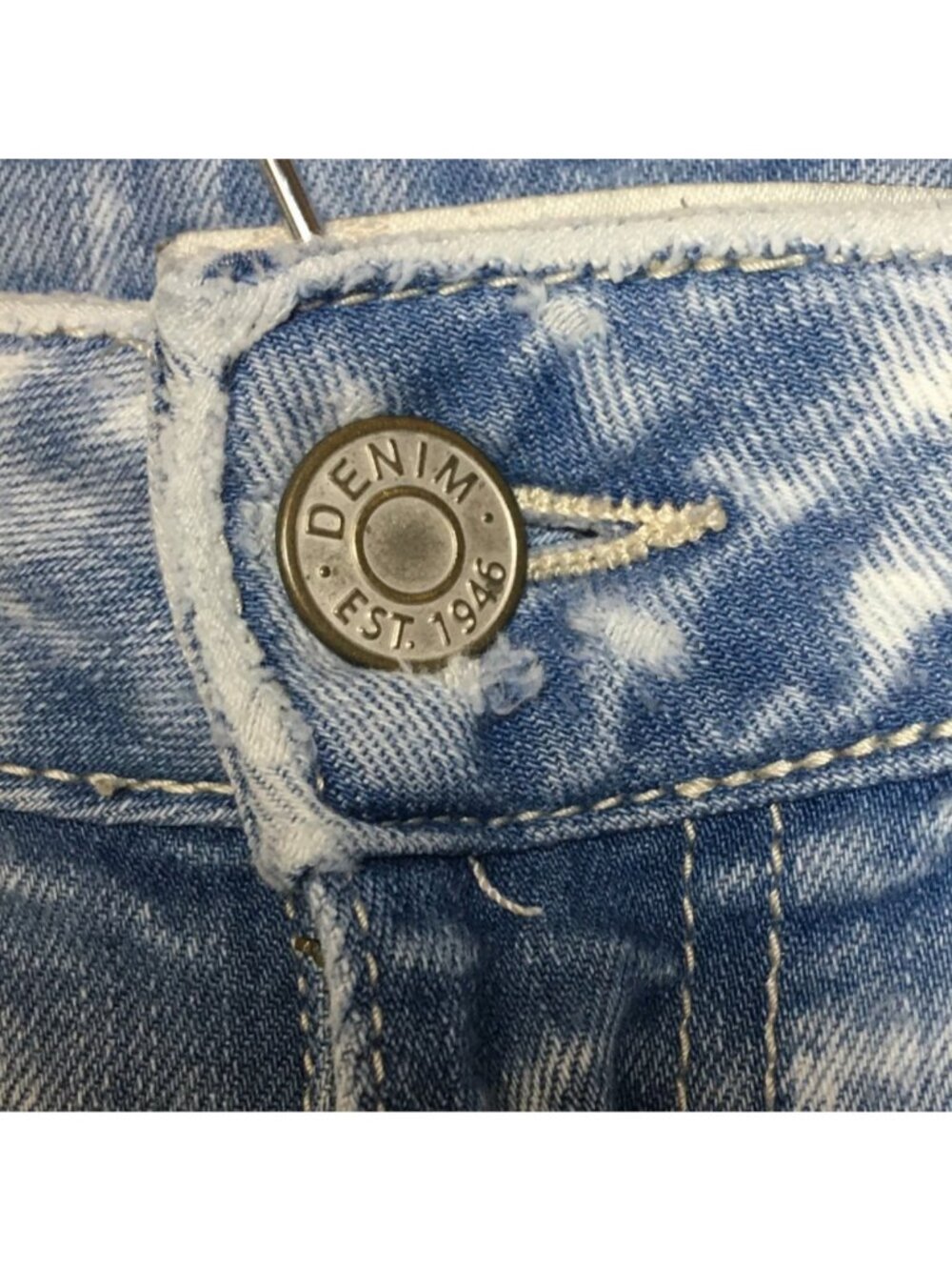 Est 1946 Cato Womens Denim Light Blue Distressed High-Rise Cropped Jeans Size 14 - Picture 6 of 6